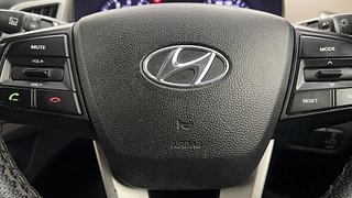 Used 2016 Hyundai Creta [2015-2018] 1.6 SX Plus Petrol Petrol Manual top_features Airbags