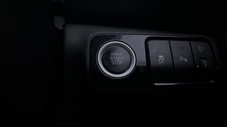 Used 2021 Kia Sonet GTX Plus 1.0 iMT Petrol Manual top_features Keyless start