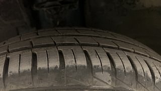 Used 2022 Renault Kwid 1.0 RXL AMT Petrol Automatic tyres LEFT FRONT TYRE TREAD VIEW
