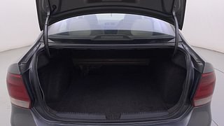 Used 2013 volkswagen Vento 1.6L Highline Diesel Diesel Manual interior DICKY INSIDE VIEW