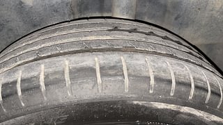 Used 2018 volkswagen Vento 1.2L Highline Plus Petrol AT Petrol Automatic tyres LEFT REAR TYRE TREAD VIEW