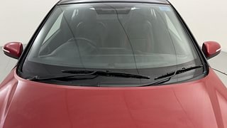 Used 2018 Hyundai Elite i20 [2018-2020] Asta 1.2 Dual Tone Petrol Manual exterior FRONT WINDSHIELD VIEW