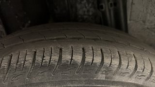 Used 2020 Renault Triber RXZ Petrol Manual tyres RIGHT REAR TYRE TREAD VIEW