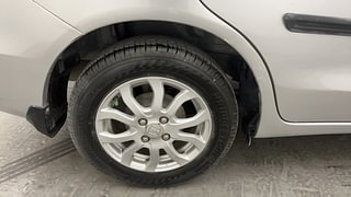 Used 2014 Honda Amaze [2013-2016] 1.2 VX i-VTEC Petrol Manual tyres RIGHT REAR TYRE RIM VIEW