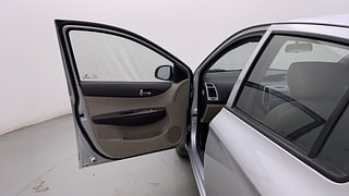 Used 2011 Hyundai i20 [2008-2012] Asta 1.2 Petrol Manual interior LEFT FRONT DOOR OPEN VIEW