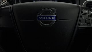 Used 2016 Volvo V40 Cross Country [2013-2018] T4 Momentum Petrol Automatic top_features Airbags
