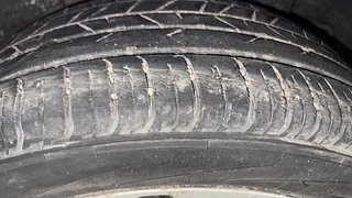 Used 2015 Hyundai Elite i20 [2014-2018] Asta 1.2 Petrol Manual tyres LEFT REAR TYRE TREAD VIEW