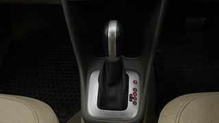 Used 2018 volkswagen Vento 1.2L Highline Plus Petrol AT Petrol Automatic interior GEAR  KNOB VIEW