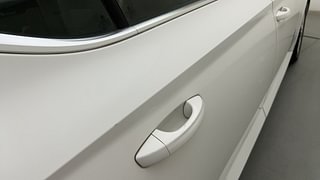 Used 2016 Skoda Superb [2016-2019] L&K TSI AT Petrol Automatic dents MINOR SCRATCH