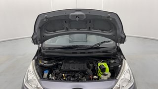 Used 2019 Hyundai Grand i10 [2017-2020] Sportz AT 1.2 Kappa VTVT Petrol Automatic engine ENGINE & BONNET OPEN FRONT VIEW