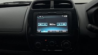 Used 2019 Renault Kwid [2015-2019] 1.0 RXT AMT Opt Petrol Automatic interior MUSIC SYSTEM & AC CONTROL VIEW