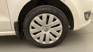 Used 2013 Volkswagen Polo [2010-2014] Comfortline 1.2L (P) Petrol Manual tyres RIGHT FRONT TYRE RIM VIEW