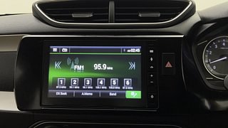 Used 2022 Honda Amaze 1.2 VX CVT i-VTEC Petrol Automatic top_features Touch screen infotainment system