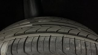 Used 2017 Maruti Suzuki Baleno [2015-2019] Zeta AT Petrol Petrol Automatic tyres RIGHT REAR TYRE TREAD VIEW