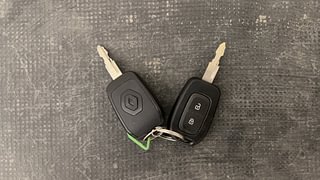 Used 2022 Renault Kwid 1.0 RXL AMT Petrol Automatic extra CAR KEY VIEW