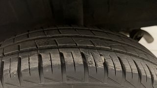 Used 2022 Renault Kwid 1.0 RXL AMT Petrol Automatic tyres LEFT REAR TYRE TREAD VIEW