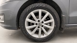 Used 2018 volkswagen Vento 1.2L Highline Plus Petrol AT Petrol Automatic tyres LEFT FRONT TYRE RIM VIEW