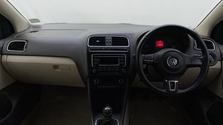 Used 2013 volkswagen Vento 1.6L Highline Diesel Diesel Manual interior DASHBOARD VIEW