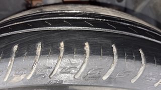Used 2014 Ford EcoSport [2013-2015] Titanium 1.0L Ecoboost Petrol Manual tyres RIGHT FRONT TYRE TREAD VIEW