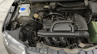 Used 2019 Renault Kwid [2017-2019] RXT 1.0 SCE Special (O) Petrol Manual engine ENGINE RIGHT SIDE VIEW