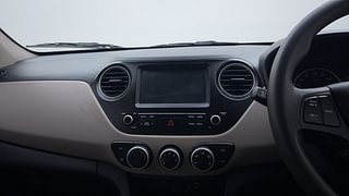 Used 2018 Hyundai Grand i10 [2017-2020] Sportz (O) AT 1.2 Kappa VTVT Petrol Automatic top_features Integrated (in-dash) music system