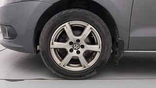 Used 2013 volkswagen Vento 1.6L Highline Diesel Diesel Manual tyres LEFT FRONT TYRE RIM VIEW