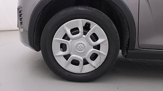 Used 2022 Maruti Suzuki Ignis Delta MT Petrol Petrol Manual tyres LEFT FRONT TYRE RIM VIEW