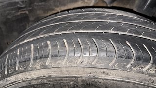 Used 2022 Honda Amaze 1.2 VX CVT i-VTEC Petrol Automatic tyres LEFT REAR TYRE TREAD VIEW
