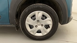 Used 2022 Renault Kwid 1.0 RXL AMT Petrol Automatic tyres RIGHT FRONT TYRE RIM VIEW
