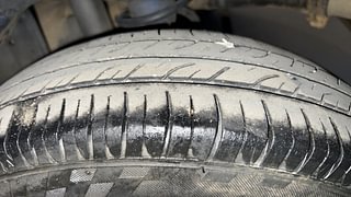 Used 2013 Maruti Suzuki Alto 800 [2012-2016] Lxi Petrol Manual tyres LEFT REAR TYRE TREAD VIEW
