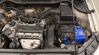 Used 2013 Volkswagen Polo [2010-2014] Comfortline 1.2L (P) Petrol Manual engine ENGINE LEFT SIDE VIEW