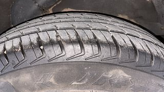 Used 2014 Hyundai i10 [2010-2016] Era Petrol Petrol Manual tyres LEFT REAR TYRE TREAD VIEW