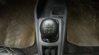 Used 2014 Maruti Suzuki Alto 800 [2012-2016] Lxi Petrol Manual interior GEAR  KNOB VIEW