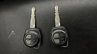 Used 2016 Maruti Suzuki Baleno [2015-2019] Delta AT Petrol Petrol Automatic extra CAR KEY VIEW
