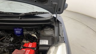 Used 2017 Maruti Suzuki Baleno [2015-2019] Zeta Petrol+CNG (Outside FItted) Petrol+cng Manual engine ENGINE LEFT SIDE HINGE & APRON VIEW