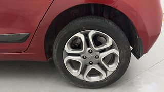 Used 2018 Hyundai Elite i20 [2018-2020] Asta 1.2 Dual Tone Petrol Manual tyres LEFT REAR TYRE RIM VIEW