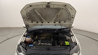 Used 2017 Volkswagen Ameo [2016-2020] Highline1.2L (P) Petrol Manual engine ENGINE & BONNET OPEN FRONT VIEW