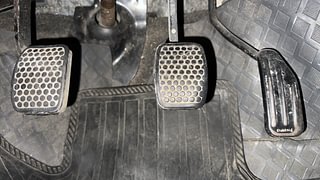 Used 2013 Maruti Suzuki Alto 800 [2012-2016] Lxi Petrol Manual interior PEDALS VIEW