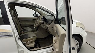 Used 2016 Maruti Suzuki Ertiga [2015-2018] ZXI Petrol Manual interior RIGHT SIDE FRONT DOOR CABIN VIEW