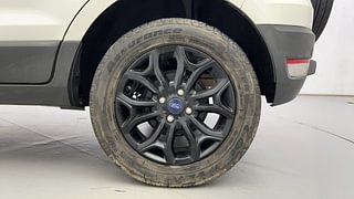 Used 2016 Ford EcoSport [2015-2017] Titanium 1.5L Ti-VCT AT Petrol Automatic tyres LEFT REAR TYRE RIM VIEW