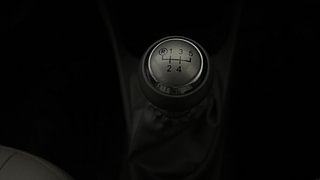 Used 2016 Toyota Etios [2010-2017] VD Diesel Manual interior GEAR  KNOB VIEW
