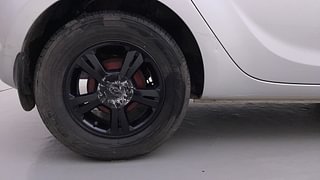 Used 2011 Hyundai i20 [2008-2012] Asta 1.2 Petrol Manual tyres RIGHT REAR TYRE RIM VIEW