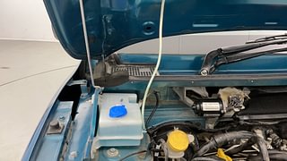 Used 2022 Renault Kwid Climber 1.0l SCE Petrol MT Petrol Manual engine ENGINE RIGHT SIDE HINGE & APRON VIEW