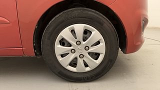 Used 2011 Hyundai i10 Sportz 1.2 Kappa2 Petrol Manual tyres RIGHT FRONT TYRE RIM VIEW