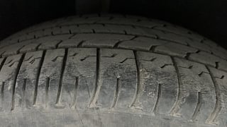 Used 2014 Ford EcoSport [2013-2015] Titanium 1.5L Ti-VCT Petrol Manual tyres RIGHT REAR TYRE TREAD VIEW
