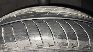 Used 2024 Hyundai Exter SX(O) 1.2 Petrol MT Petrol Manual tyres RIGHT FRONT TYRE TREAD VIEW