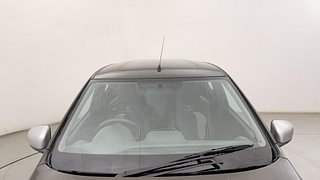 Used 2018 Renault Kwid [2015-2019] 1.0 RXT AMT Opt Petrol Automatic exterior FRONT WINDSHIELD VIEW