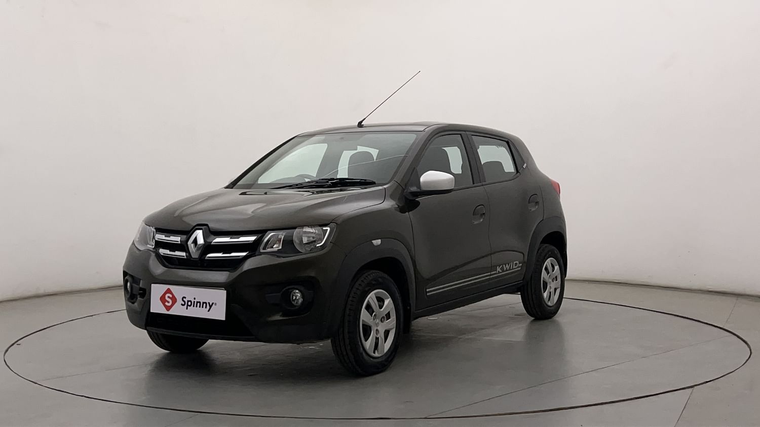 LEFT FRONT CORNER VIEW