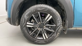 Used 2022 Renault Kwid Climber 1.0l SCE Petrol MT Petrol Manual tyres LEFT FRONT TYRE RIM VIEW