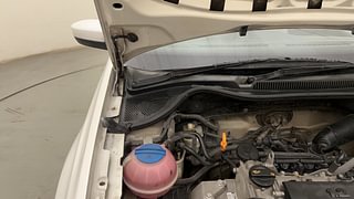 Used 2013 Volkswagen Polo [2010-2014] Comfortline 1.2L (P) Petrol Manual engine ENGINE RIGHT SIDE HINGE & APRON VIEW